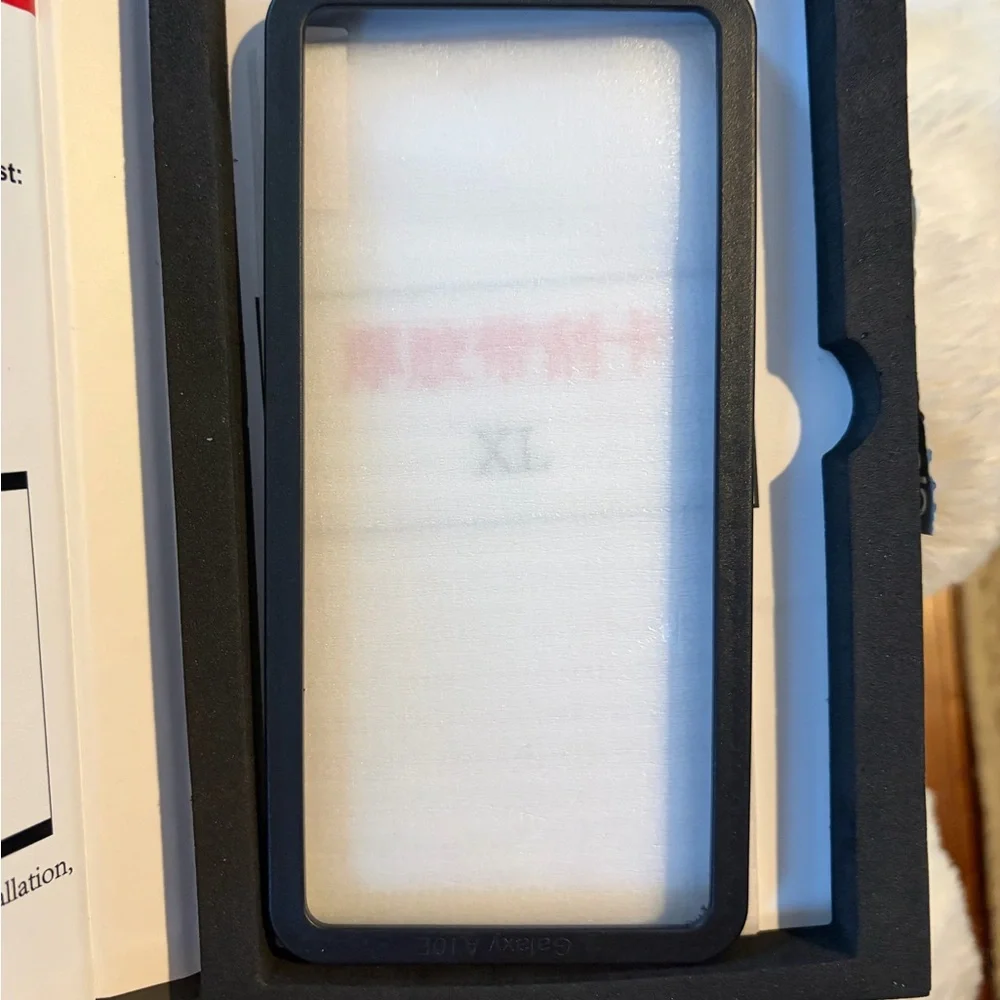 LK Glass Protector